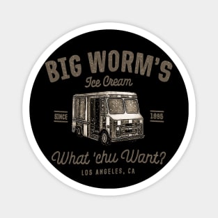 big worm black white Magnet